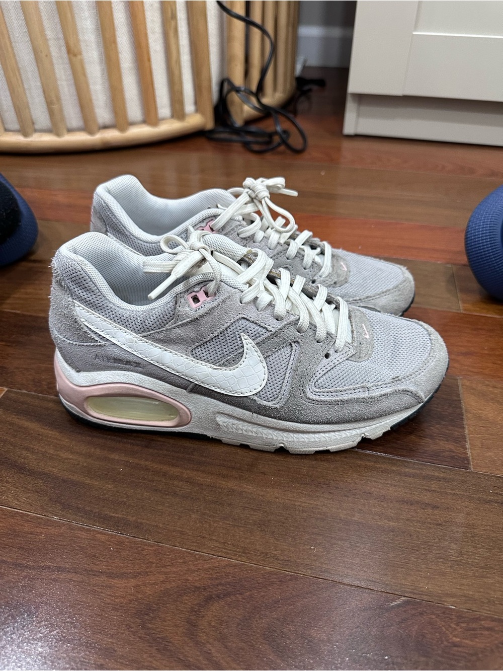 Nike Women’s Air Max “Command” Rare!